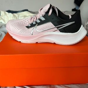 Nike Air Zoom Pegasus 38